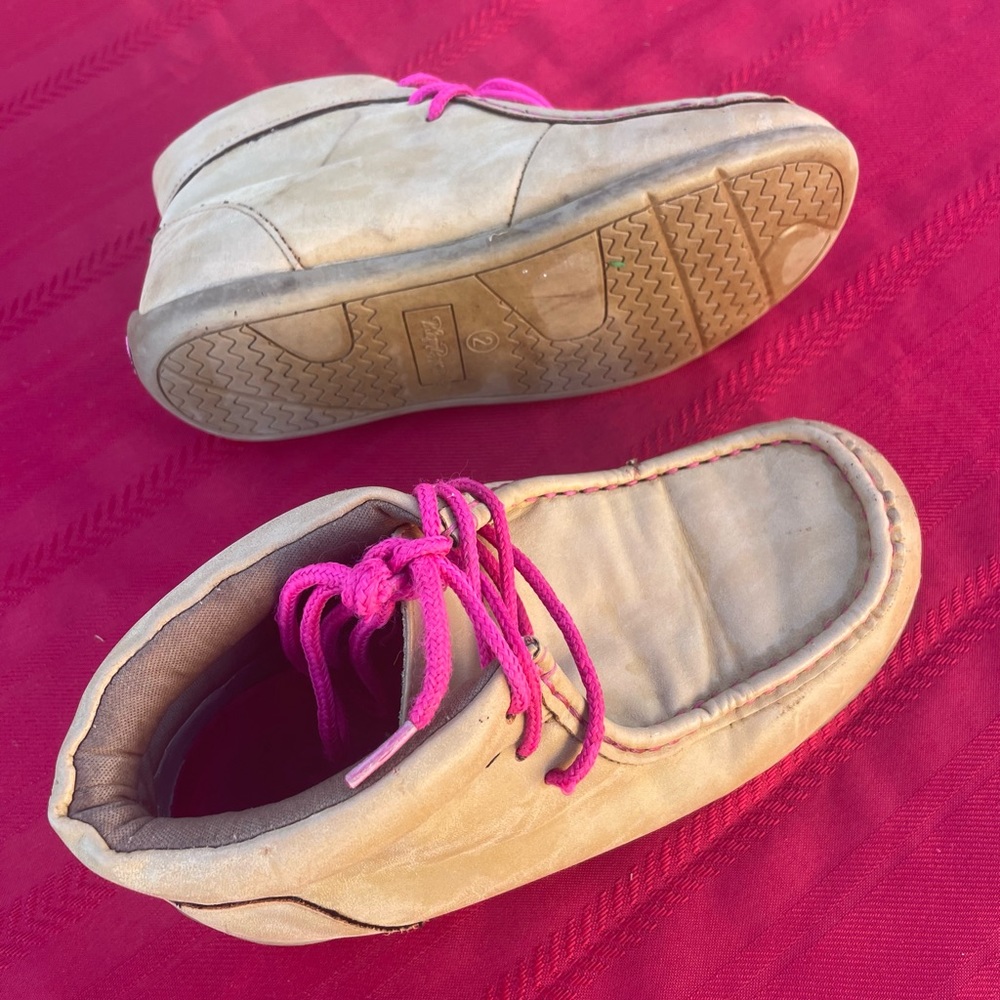 Kids boot moccasins